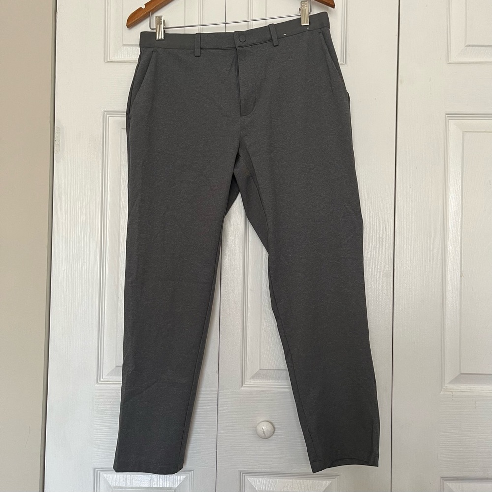 Uniqlo Modern Chino